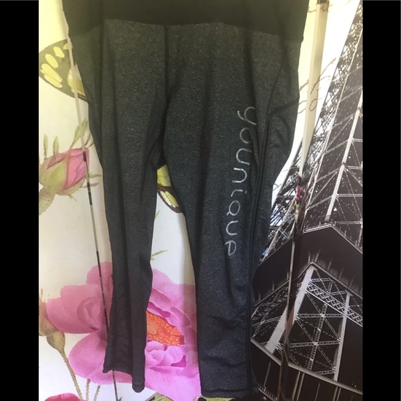 Younique Yoga 🧘‍♀️ pants 👖 XL - Picture 2 of 3